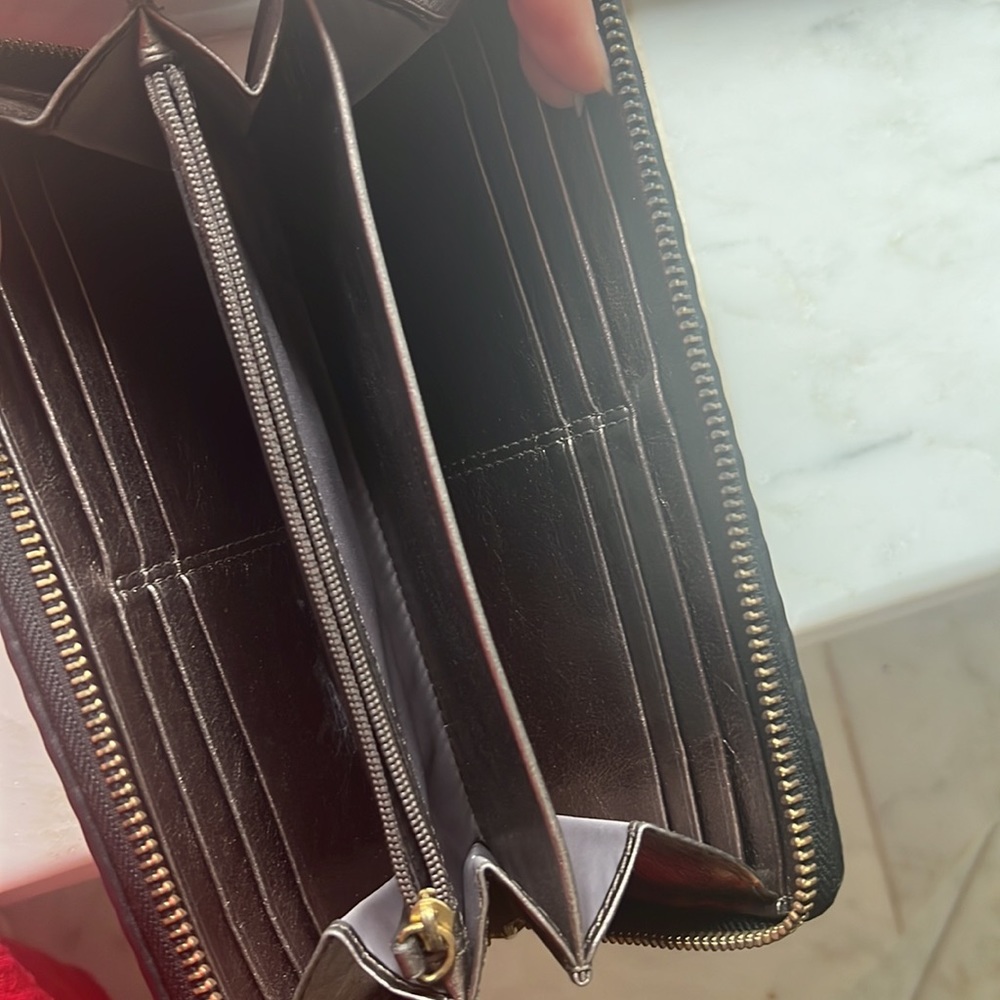 Coach Wallet - Picture 3 of 8